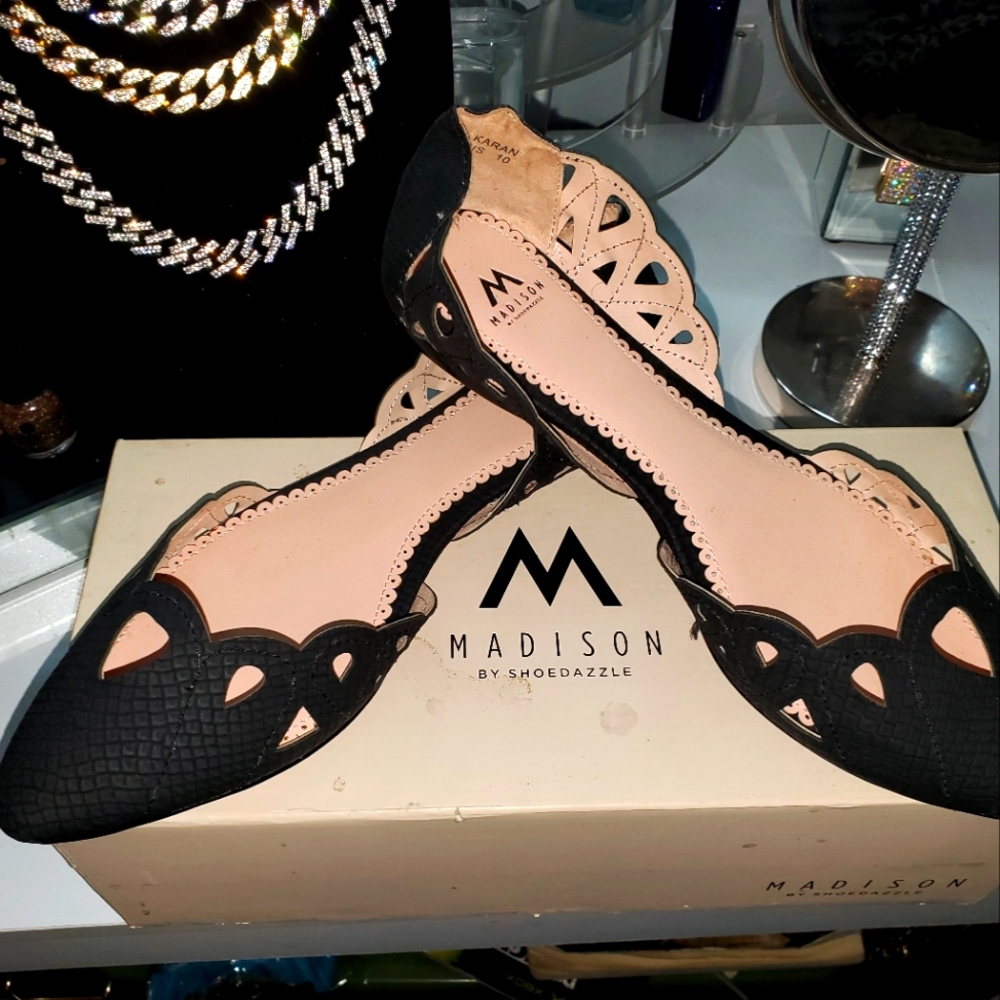 Madison by Shoe Dazzle - Black Faux Suede Size 10